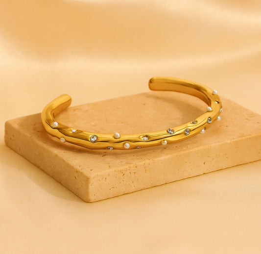 La Perla Cuff